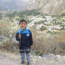 Hiking to the Tomepampa viewpoint with my host brother